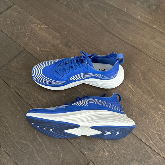 APL Unisex Cobalt, White, Streamline Running Shoes - Picture 2 of 8